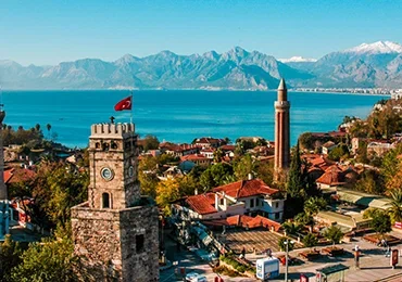Kirman Antalya'da Aktif Tatil 2026: Tenis, Su Sporları ve Wellness Rehberi 